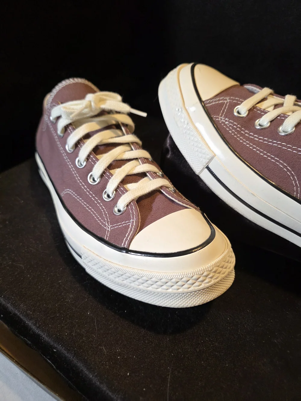 Converse Mens 10 - Picture 2 of 9